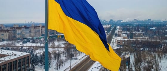 Верховная Рада Украины вновь вводит налог с оборота для операторов мобильных казино